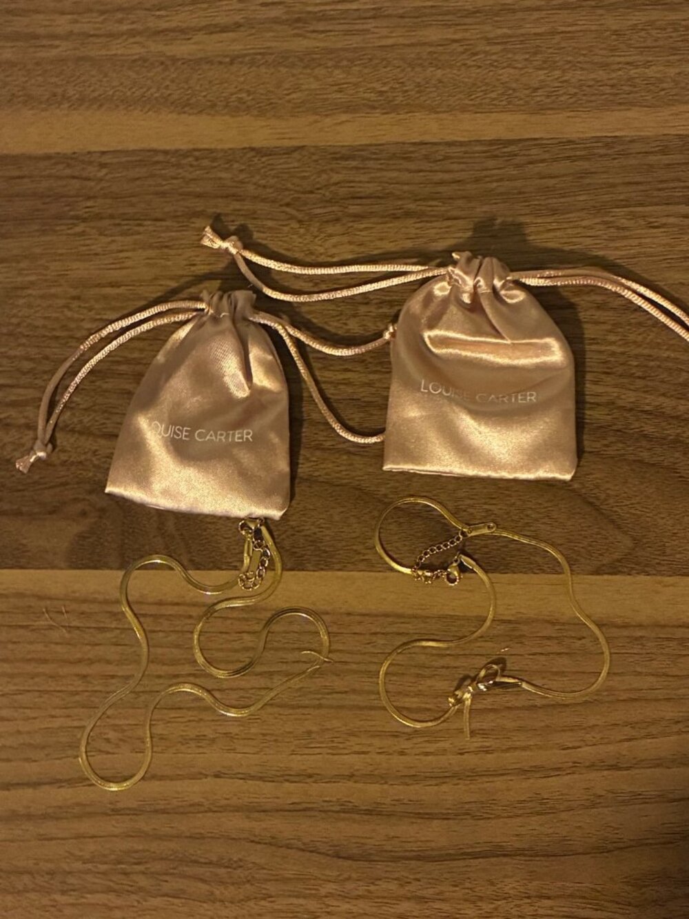 Louise Carter Chelsea Herringbone + Carol Bow Necklace Set New